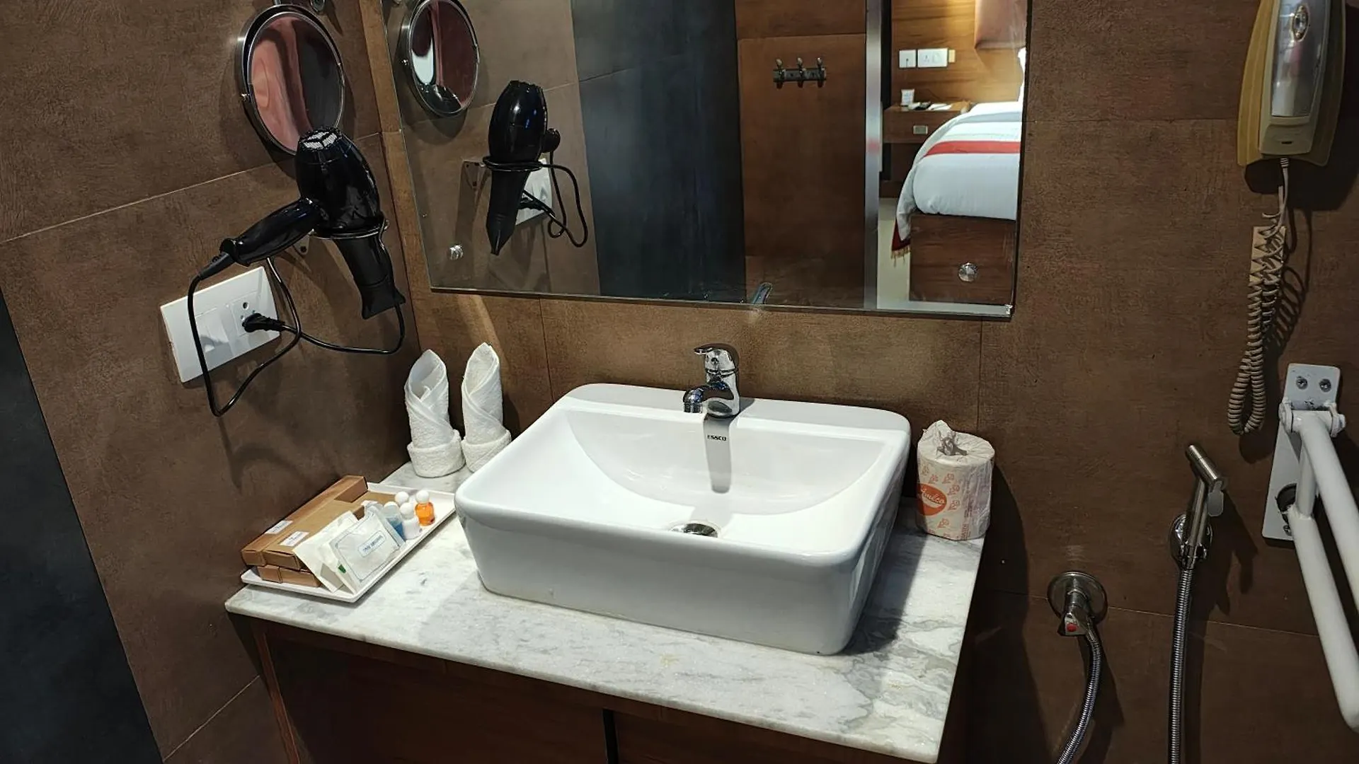 City Palace Residency Wandur 3*,  India