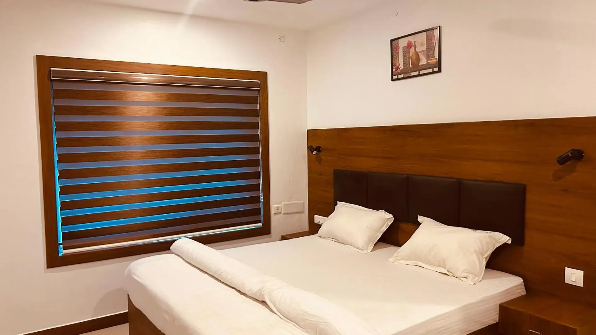 City Palace Residency Wandur