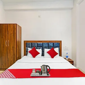 oyo-flagship-93444-hotel-padharo-saa.udaipurhotels.org/