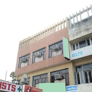oyo-11377-hotel-kings-residency.shimlahotels.net/